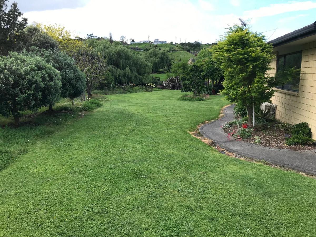 Bed and Breakfast Silverdale Garden Studio Orewa Exterior foto