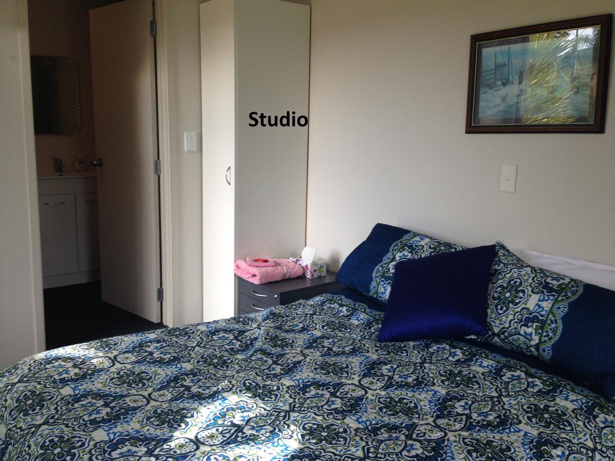 Bed and Breakfast Silverdale Garden Studio Orewa Exterior foto